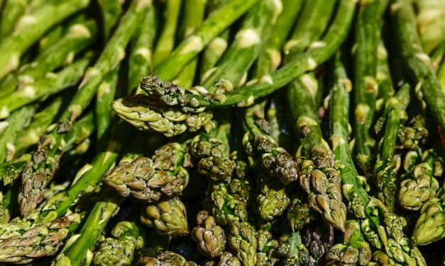 Asparagi alla polacca